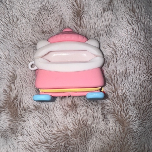 AirPods Pro case Hello Kitty Pink and Blue Winter - Picture 3 of 6